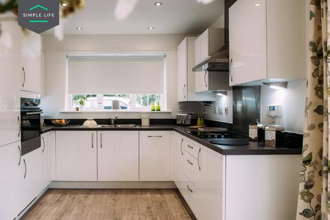 3 bedroom semi-detached house to rent, Hoy Drive, Newton-Le-Willows, WA12