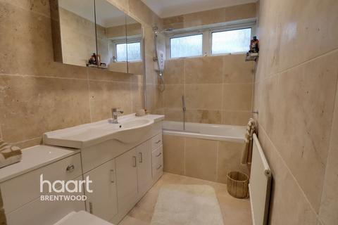 undefined, Cameron Close, Brentwood