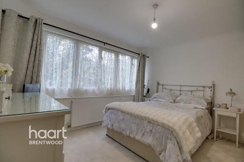undefined, Cameron Close, Brentwood