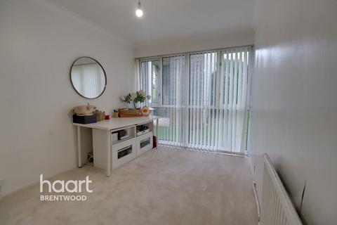 undefined, Cameron Close, Brentwood