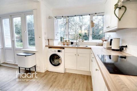 Cameron Close, Brentwood