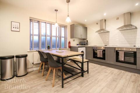 *STUDENT HOUSE *£118PPPW EXCLUSIVE OF BILLS * Denison Court, Radford, Nottingham, NG7 3PH