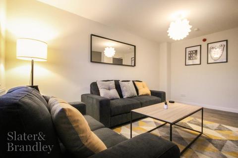 6 bedroom terraced house to rent, *STUDENT HOUSE *£118PPPW EXCLUSIVE OF BILLS * Denison Court, Radford, Nottingham, NG7 3PH
