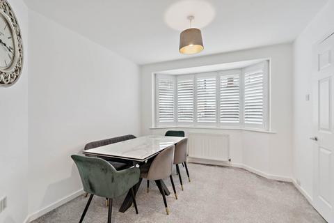 undefined, Middle Way, Watford