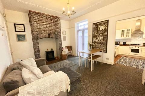 2 bedroom terraced house for sale, Stockport Road, Manchester M34