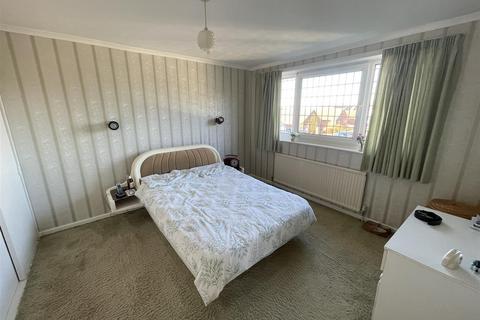 undefined, Downlands Close, Salisbury SP5