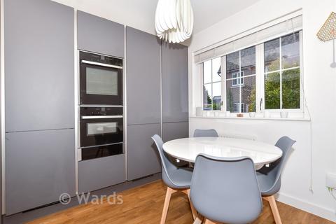 undefined, Shrubwood Close, Maidstone ME17