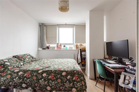 1 bedroom apartment for sale, Canside, Meadow Walk, Chelmsford, CM1