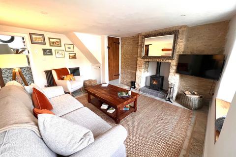 3 bedroom end of terrace house to rent, Manor Road, Woodstock, OX20
