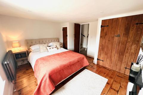 3 bedroom end of terrace house to rent, Manor Road, Woodstock, OX20