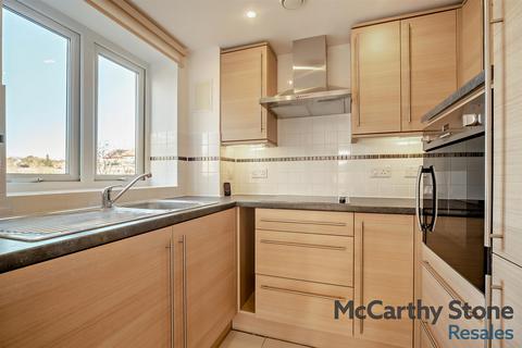 undefined, Abbotsmead Place, Caversham, Reading