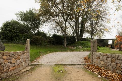 2 bedroom cottage for sale, La Rue Du Muet, St. John, Jersey