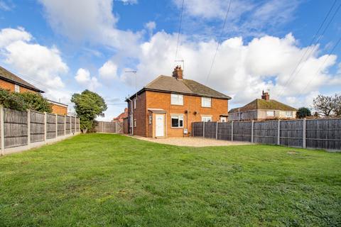 2 bedroom semi-detached house to rent, Cheney Crescent, Heacham