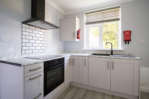 2 bedroom semi-detached house to rent, Cheney Crescent, Heacham