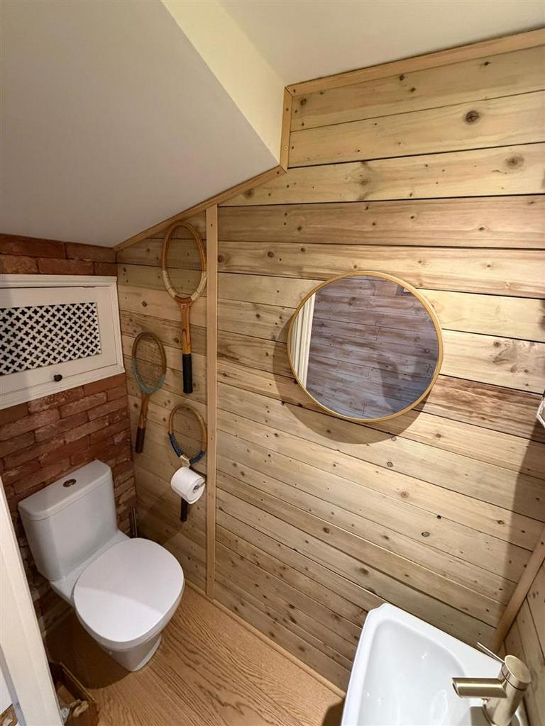 WC.jpg