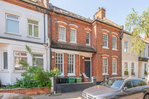 2 bedroom flat to rent, Sumatra Road, London, NW6