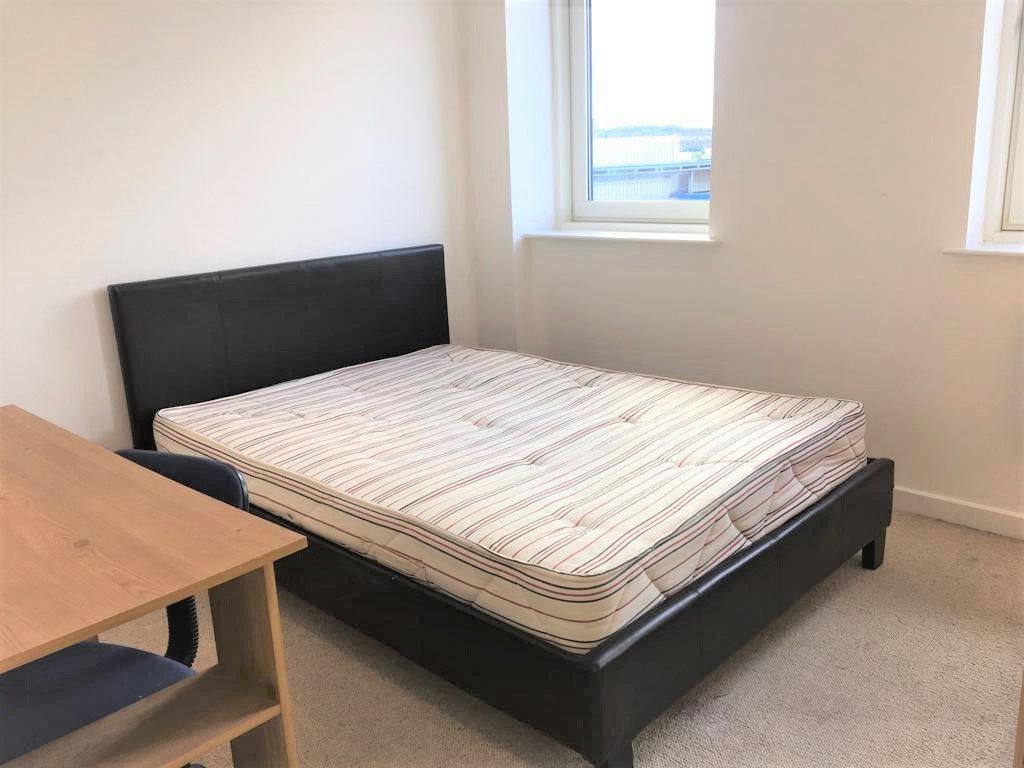 Student bedroom 2