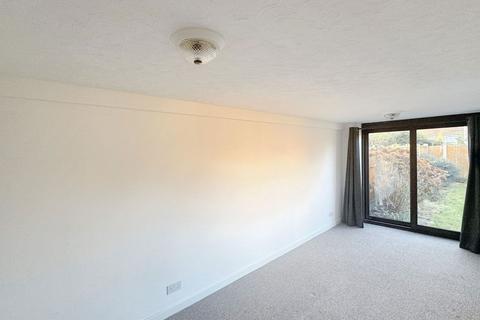 undefined, Lakeside Close, Widnes