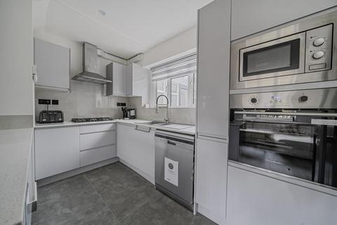 undefined, Sunningdale,  Berkshire,  SL5