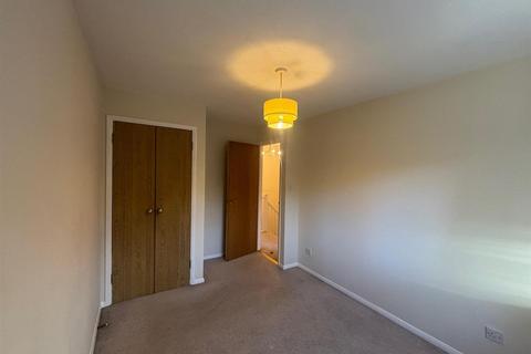 undefined, Broad Ha Penny, Surrey GU10