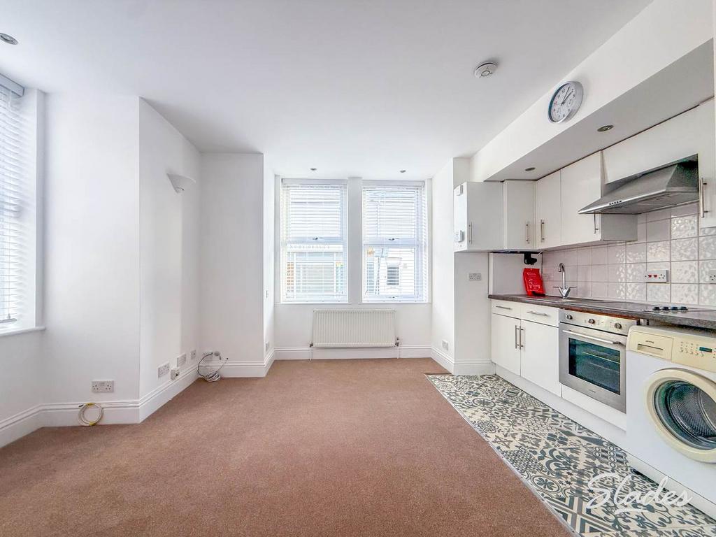 Kitchen lounge