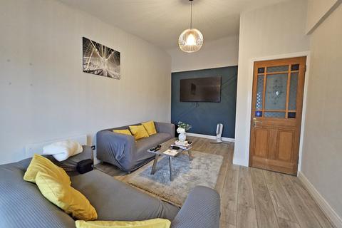 undefined, Newlands Quay,  London, E1W