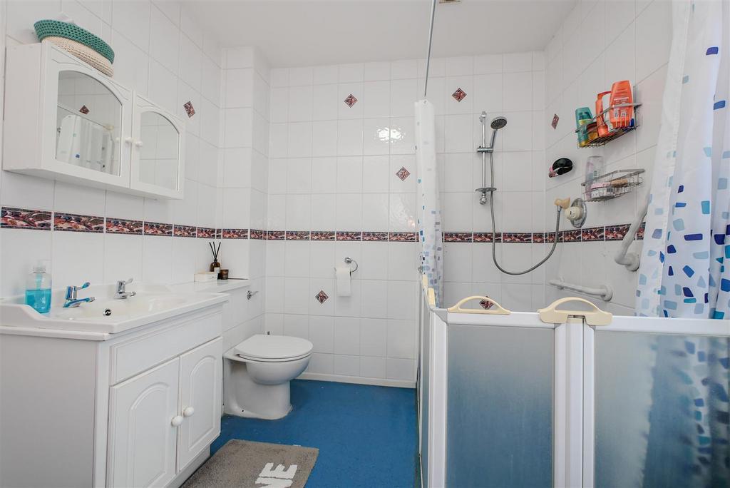 Wet/Shower Room
