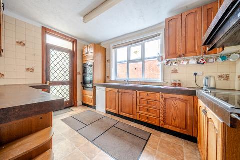 undefined, West Street, Fareham PO16