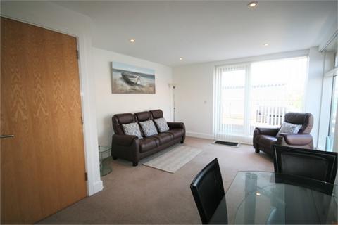 2 bedroom apartment to rent, Kings Road, Swansea, SA1
