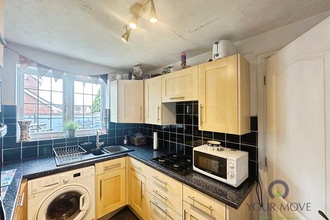 3 bedroom detached house for sale, Roebuck Close, Leicester LE8