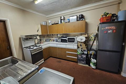 undefined, Underwood Road, Cadoxton, Neath, Neath Port Talbot.