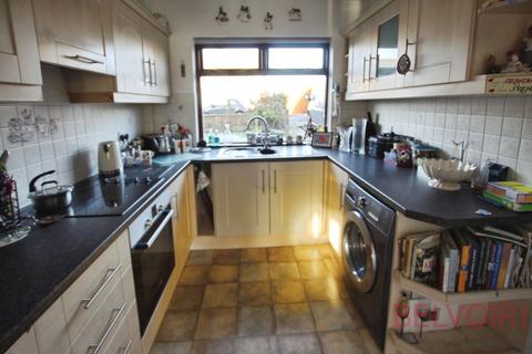 3 bedroom semi-detached house for sale, Ashwood Gardens, Gildersome, LS27