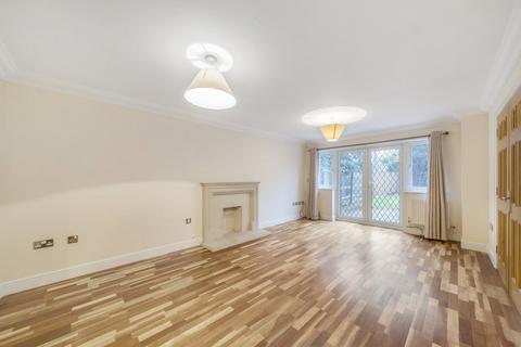 undefined, Ridgemead Close, Southgate, London, N14