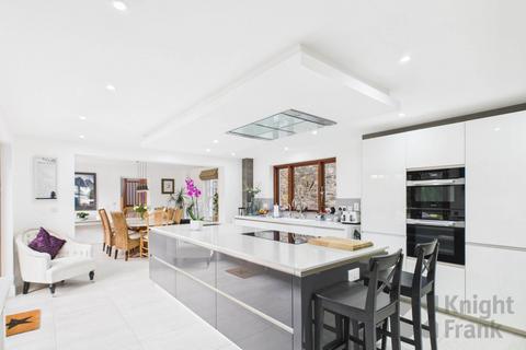 5 bedroom detached house for sale, Rectory Lane, St Saviour