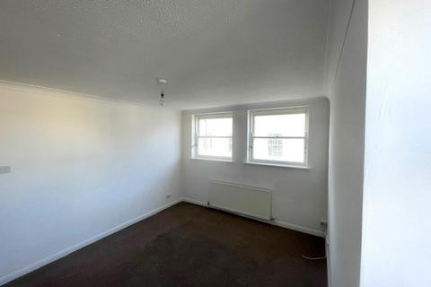 1 bedroom flat to rent, Marine Parade, Brighton