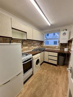 1 bedroom flat to rent, Marine Parade, Brighton