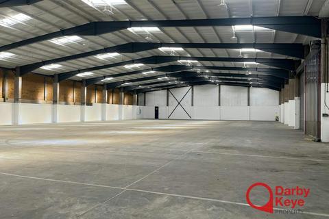 Warehouse to rent, Aldridge Rd Birmingham B42 2TX