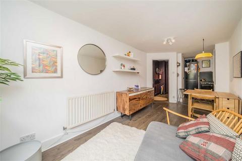 undefined, High Street, Kingston Upon Thames KT1