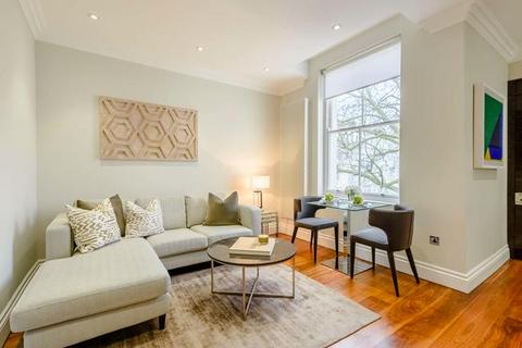1 bedroom property to rent, Kensington Gardens Square, London W2
