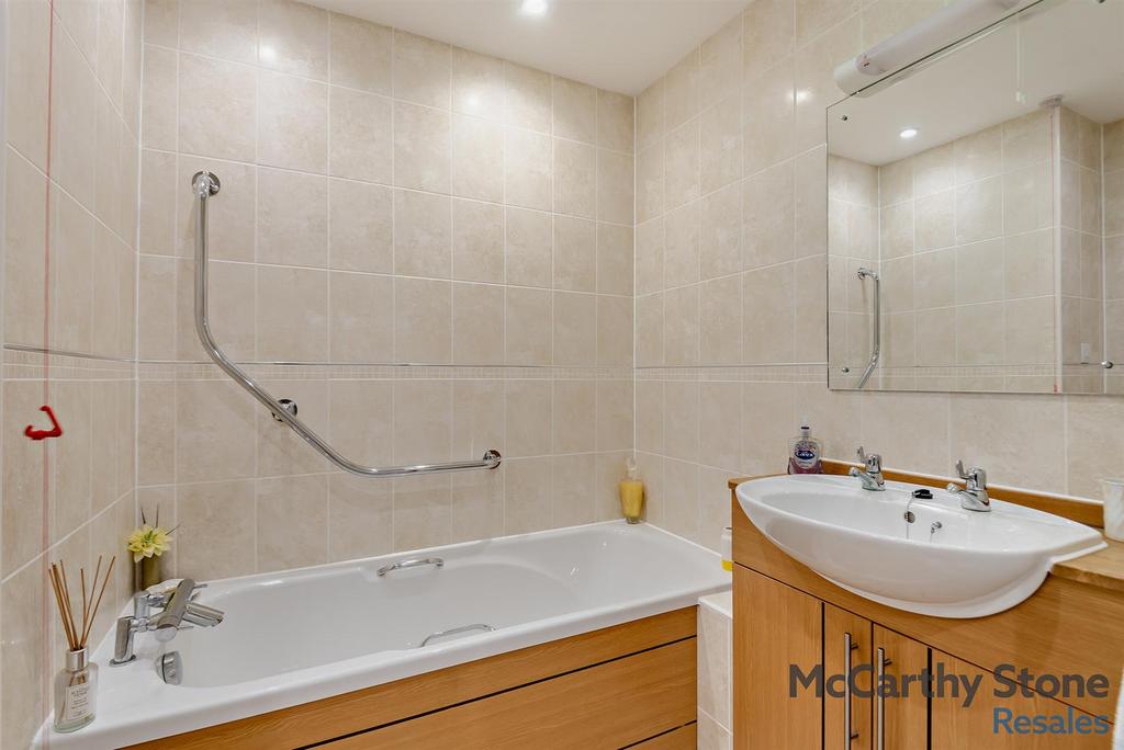 8667832-interior08-800.jpg