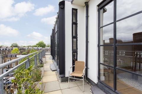2 bedroom apartment to rent, Carlow Street, London, NW1