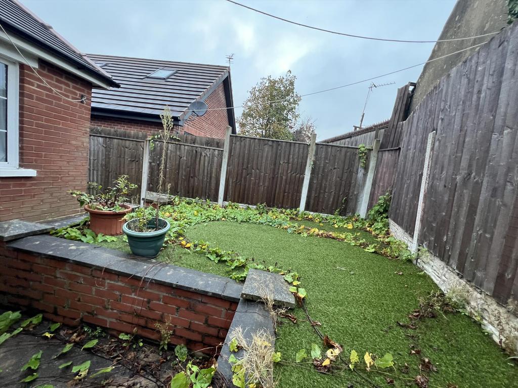 Garden shot 2