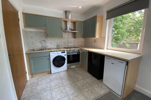 3 bedroom apartment to rent, North George Street, Salford M3