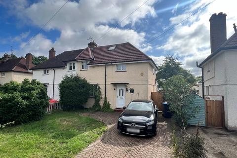 3 bedroom semi-detached house to rent, Maran Avenue, Welwyn, AL6