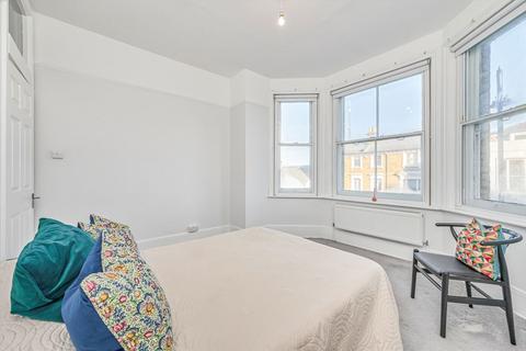 1 bedroom flat to rent, Gipsy Hill, London SE19