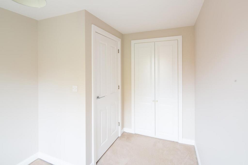 24-bedroom 3.jpg