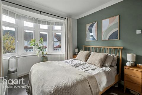 3 bedroom terraced house for sale, Chipstead Avenue, Thornton Heath