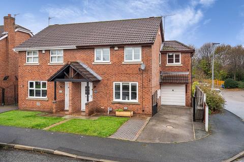 undefined, Helmsley Close, Bewsey, Warrington, Cheshire, WA5