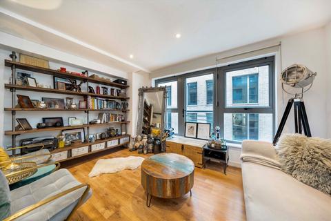 2 bedroom flat to rent, Steward Street, London E1