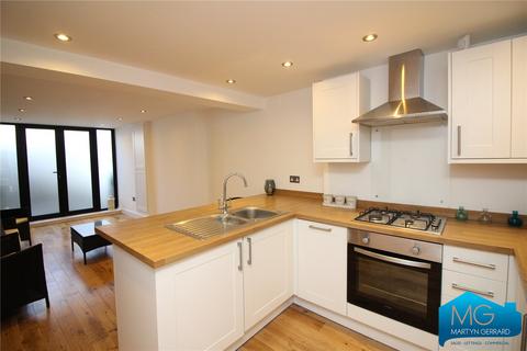 Queens Avenue, Finchley, London, N3
